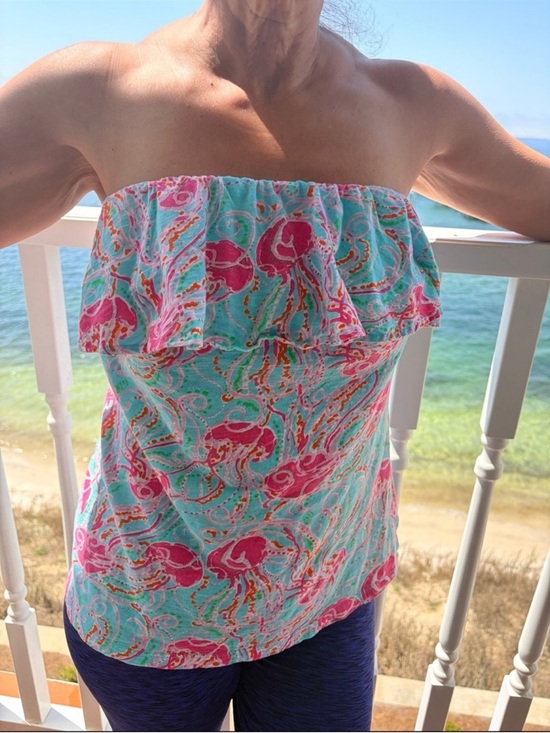 Lilly Pulitzer Tops - Lilly Pulitzer “Jellies Be Jammin” Strapless Ruffle Tube Top S Pink Blue Cotton